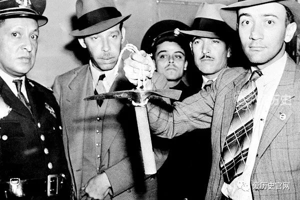 最臭名昭著的政治谋杀 托洛茨基被冰斧砍死