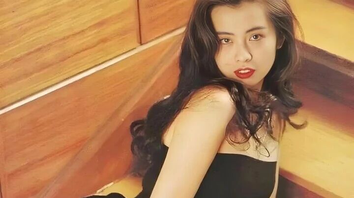 王祖贤:那个撑伞的女人,偷走了整个青春的月光