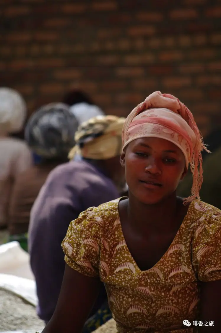 尝一下神级澳洲Artificer Coffee烘焙出品的卢旺达女性工作Mbilima水洗站的豆子