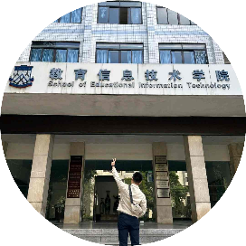 作者头像