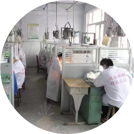 玉石雕刻师接加工定制厂销真玉器