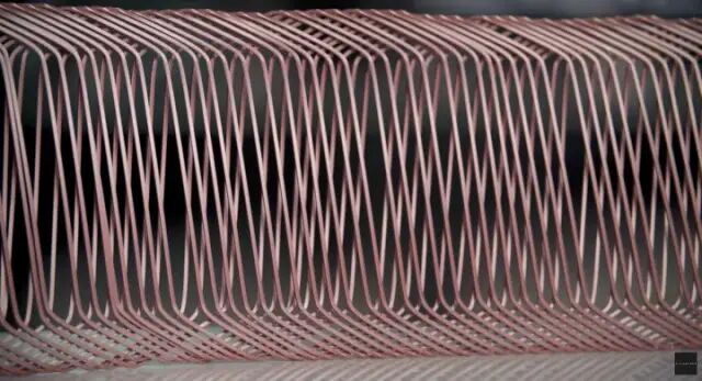 看了特斯拉劲敌 Lucid的介绍 ，秒懂扁线电机。的图11