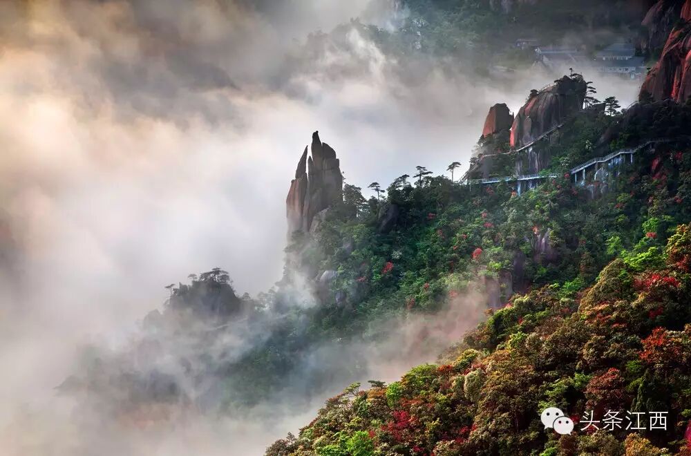 他曾6次过上饶,到过三清山,铜钹山,铅山的鹅湖山,分水关和叫岩,还有