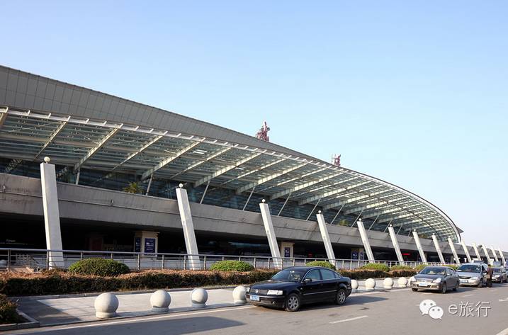 之后自由活动 指定时间集合机场送机.