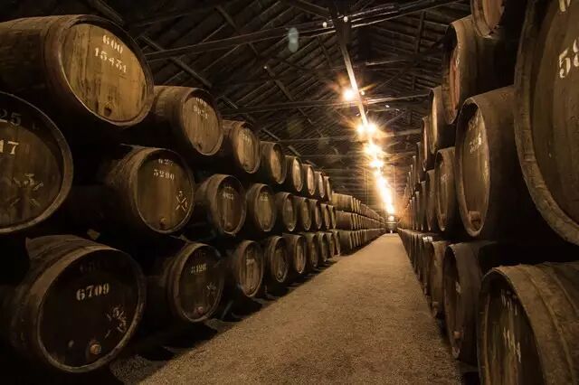 一瓶酒贵不贵，主要看这几个因素