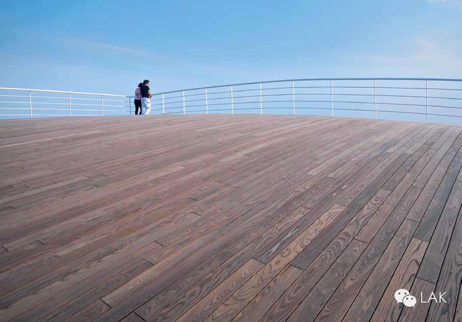 lak户外木地板案例爱沙尼亚森林人墨西哥五月五日节纪念广场