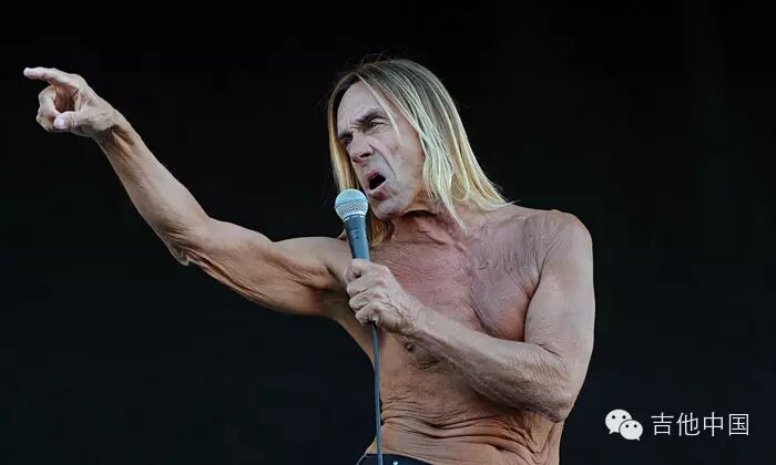 左撇子也能拯救世界十位伟大的左撇子摇滚明星