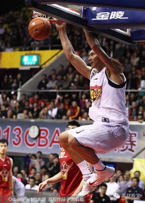 CBA現役40大球星（國內球員）（詹姆斯3分球）