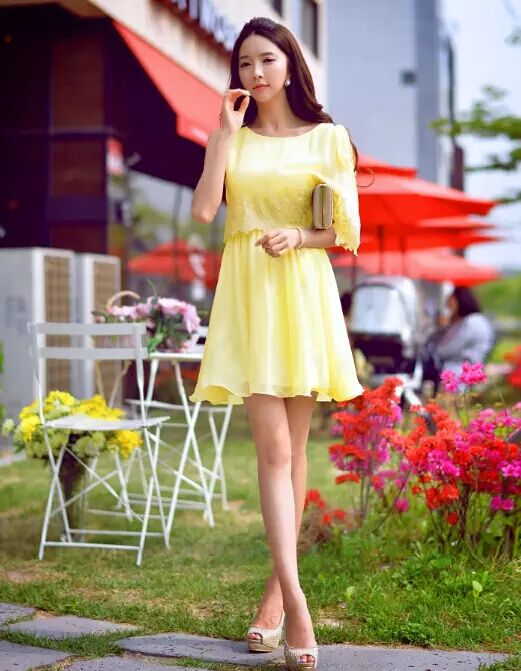 鱼嘴鞋搭配 让你女人味飙升的look搭