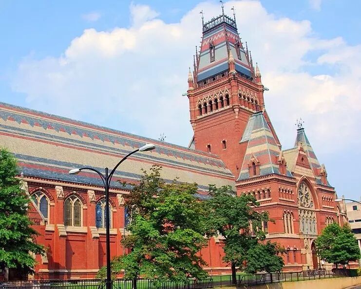 随着社会的快速发展人类进入了信息爆炸的时代为了与世