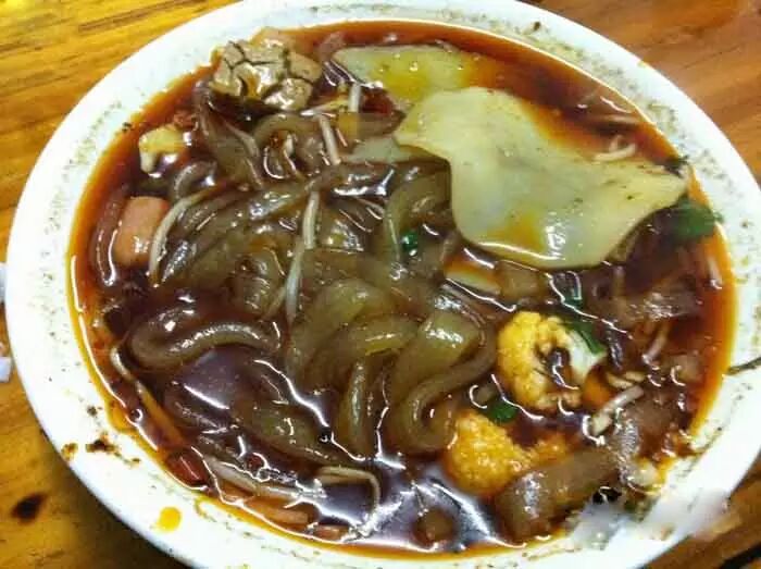 成都有一种叫火锅粉的东西,全四川人都喜欢