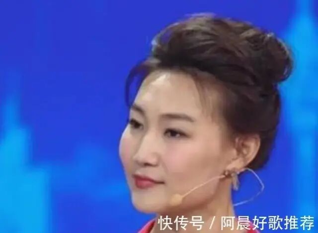 中央5台足球女主持_电视盒子中央1台图像小其他台正常_中央电视台主持人名单