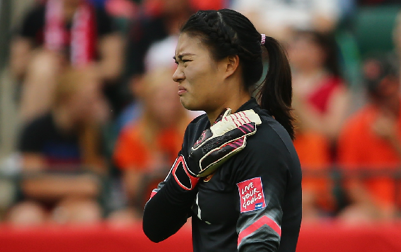 凭借王丽思的补时绝杀,中国女足1:0战胜荷兰