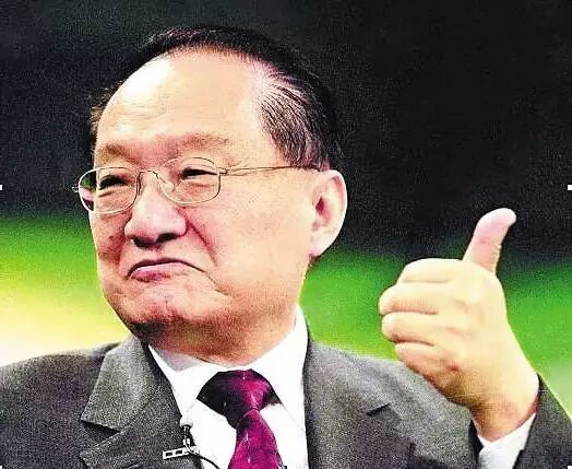 “大侠”金庸突遭丧子之痛，学佛一年半后始大彻大悟