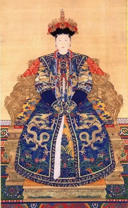 孝惠章皇后博尔济吉特氏·谥号:章皇帝(全称:体天隆运定统建极英睿