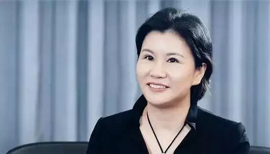 “她的工廠一旦停工，全球手機都得斷貨”，她是中國女首富，身價500億！的圖10