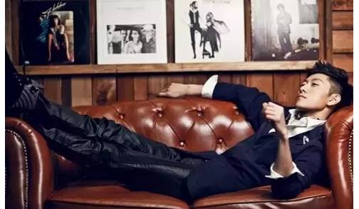 我国著名声优张一山,也是"北京瘫"重度使用患者.