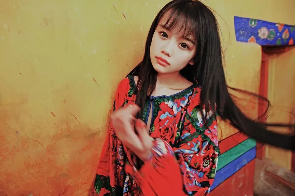 我觉得故事还有往下延伸的可能性,李清欢不止失恋那么简单.