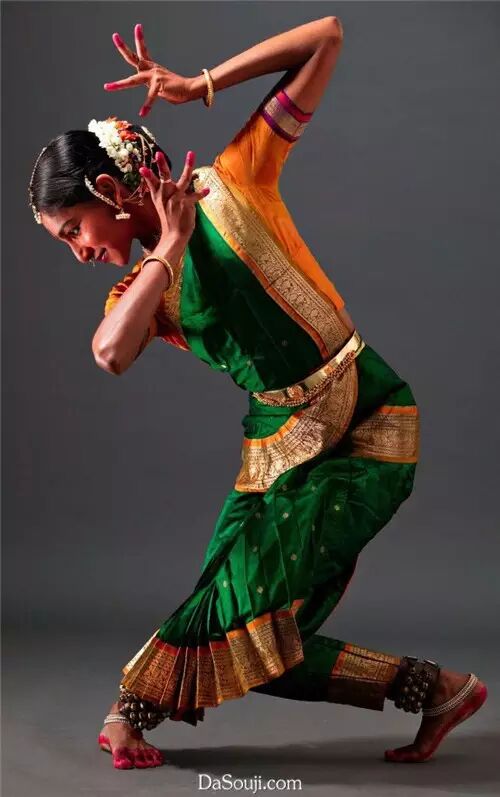 印度舞婆娑摇曳曼妙妖娆