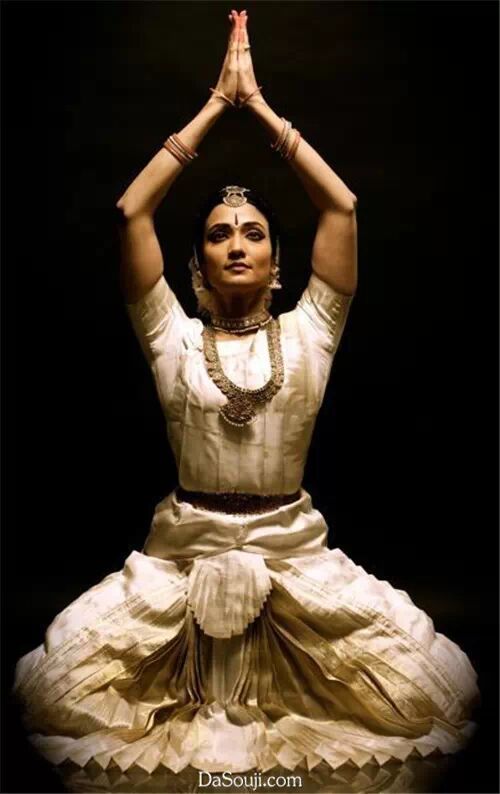 印度舞婆娑摇曳曼妙妖娆
