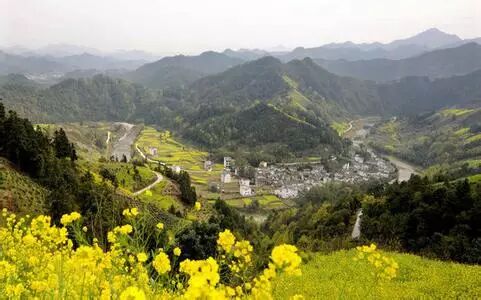 如何从八字分析祖坟风水？