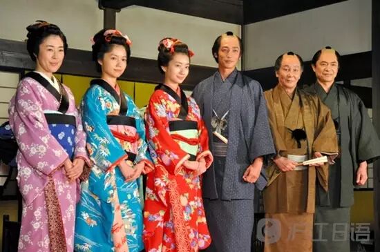 首富二代 開礦 開銀行 開保險公司 建大學 她的人生 比瑪麗蘇小說還瑪麗蘇 收趣雲書籤 微文庫