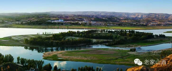 河曲县黄河拐弯处的文化古城