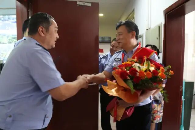 别了，让我魂牵梦绕的地方——记郑州公安交管局一支队民警许克