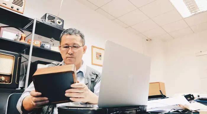 一个50后极客与收音机的冒险人生