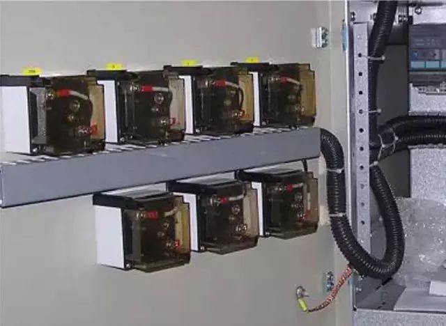 【干货】图文详解电气控制柜元件安装接线配线规范的图27