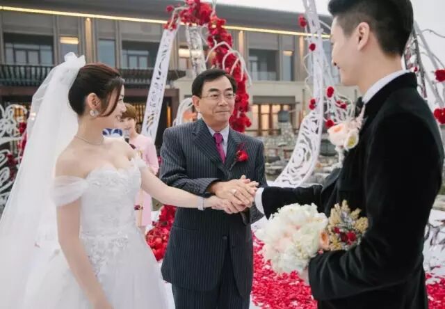 宋佳结婚伴郎团