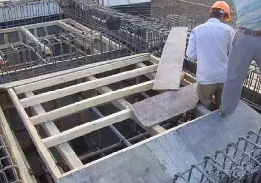 一栋33层住宅从基坑开挖到竣工的整个流程的图8