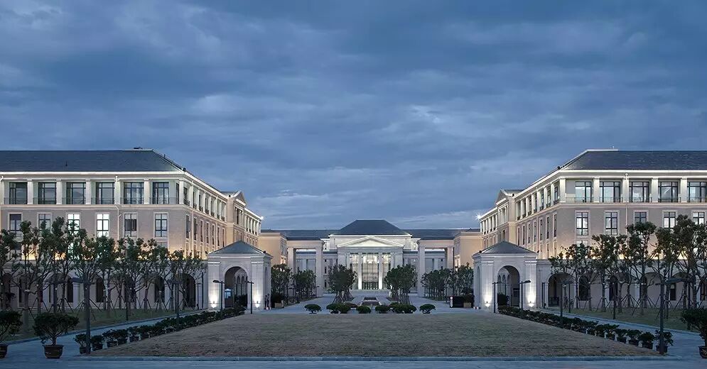 自强不息,海纳百川