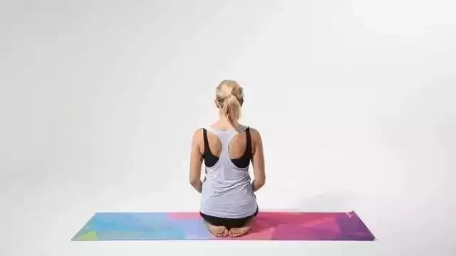 瑜伽跪姿的妙处，你知道几个？