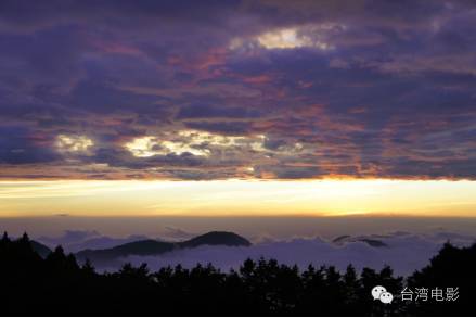 类似用尽一生去爱的文_我用尽一生去追求完美与智慧_阿里山在哪里