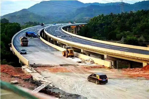 惠大高速下月底通车,抢先看大不一样的高速景观