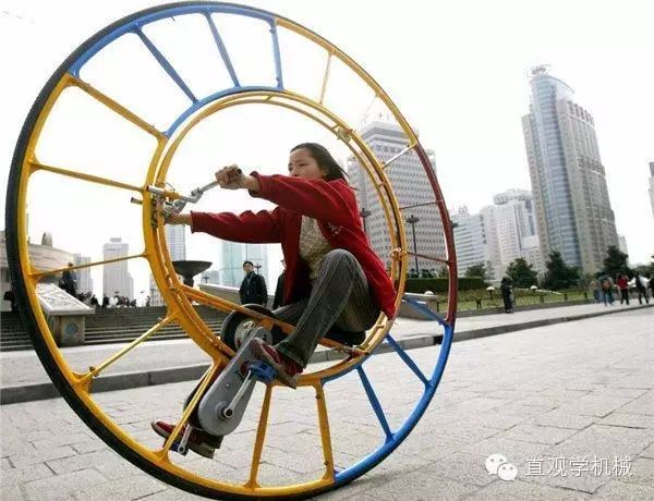 赵建英律师 日本有5300元一个的昂贵方西瓜,中国就有巨型自行车