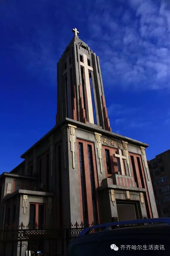圣弥勒尔大教堂是齐齐哈尔最大的天主教堂.