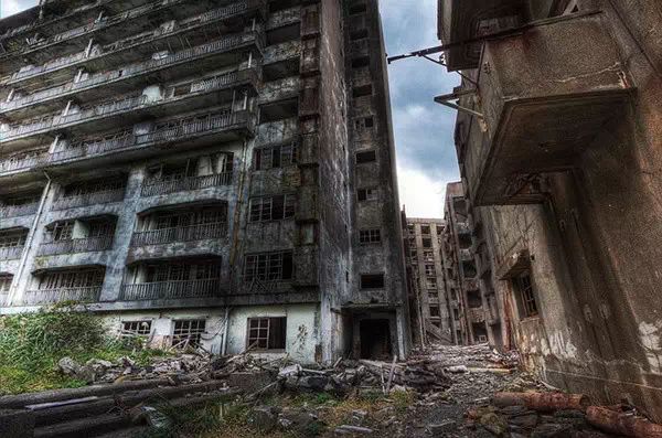 废弃的日本端岛 hashima island