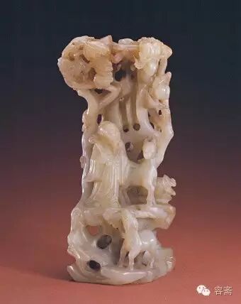 古时"合卺"多指婚姻之事,合卺杯亦应为大婚所用.