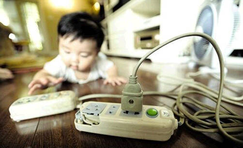 驚！4個月嬰兒腦癱，竟是父母惹的禍 <wbr>！家里這些物品寶寶要遠離