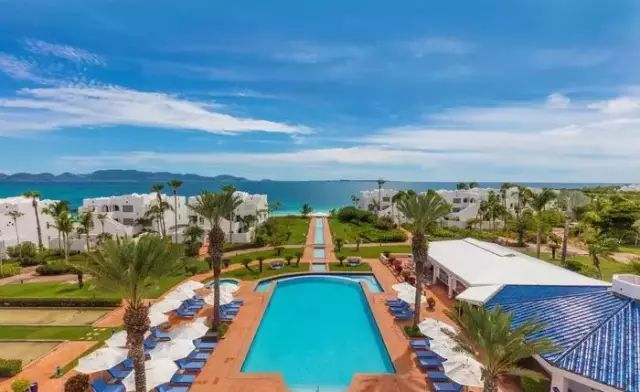 帆船酒店住一晚要多少人民币_帆船酒店里面_帆船酒店一晚上多少钱