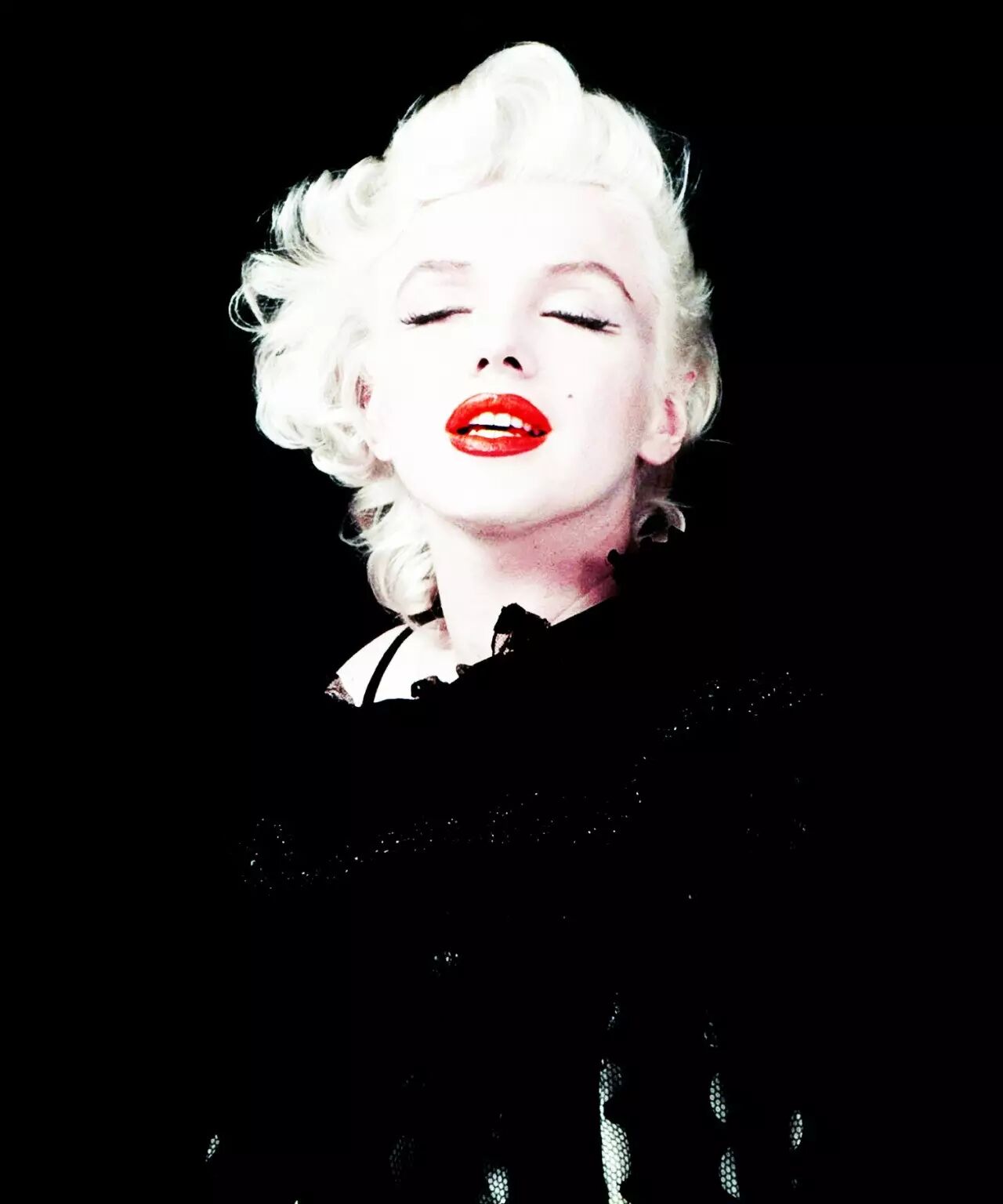 一代影星玛丽莲梦露珍贵照片再现