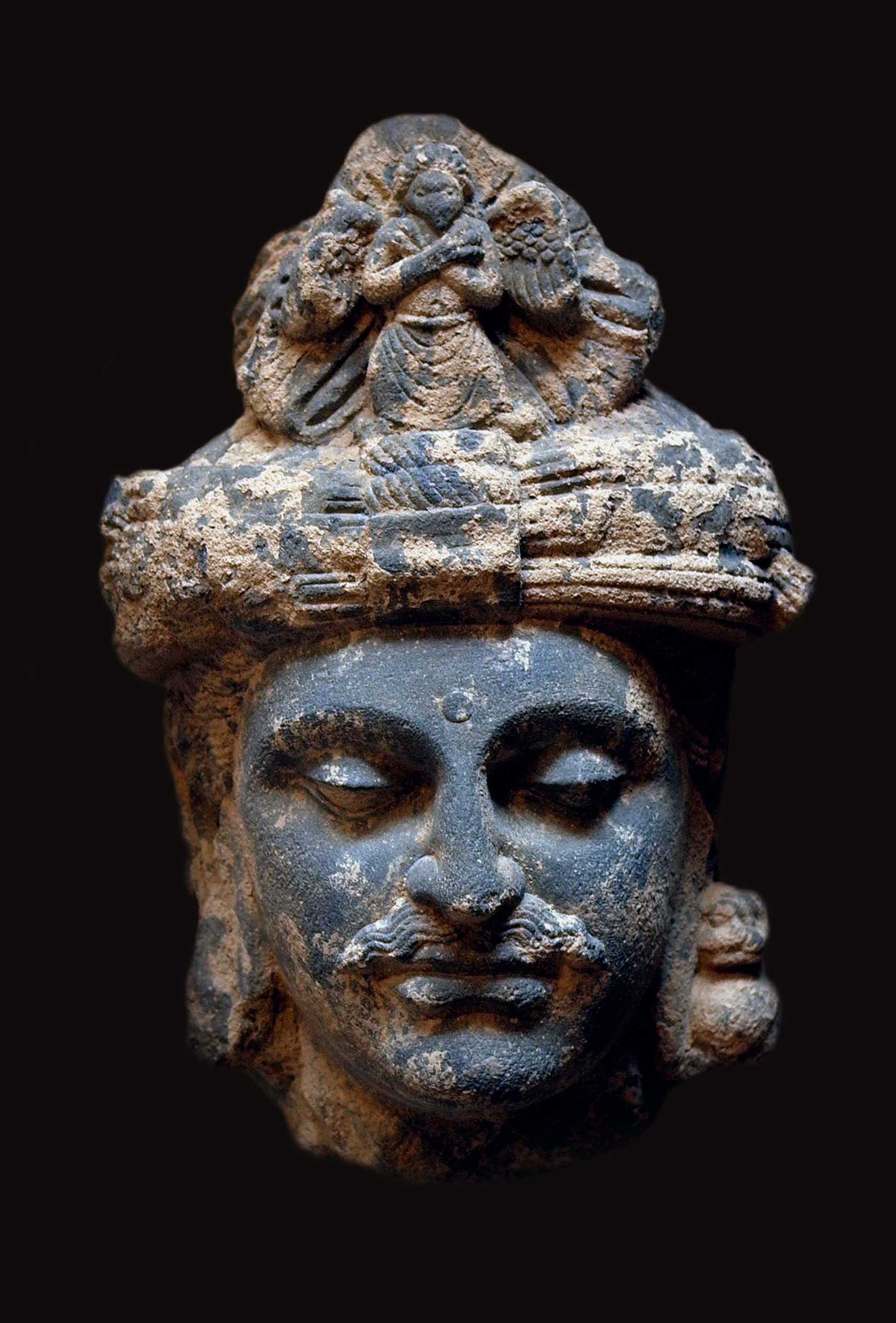 犍陀罗佛像庄重静穆之美