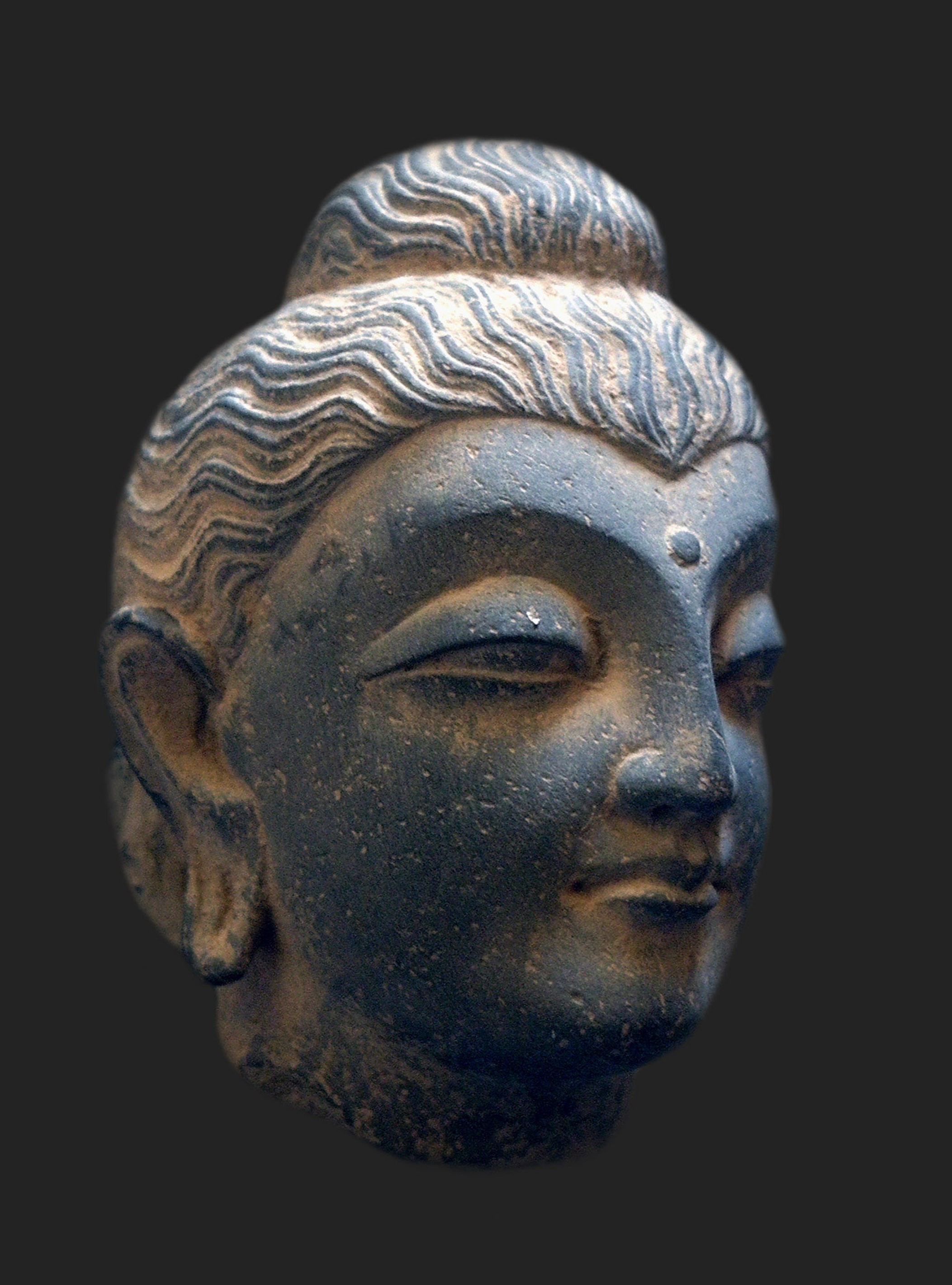 犍陀罗佛像庄重静穆之美