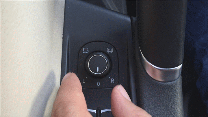 浩众技术贴 倒车小技巧之后视镜功能