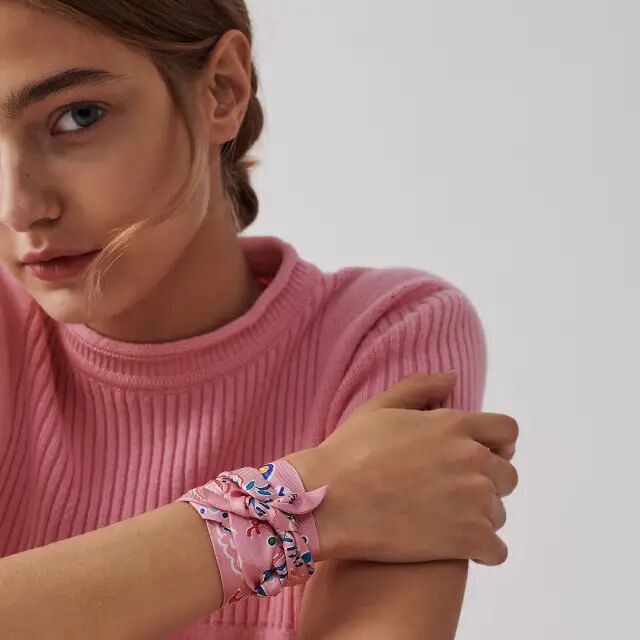 变身水冰月全身画_变身吧水冰月_水冰月变身