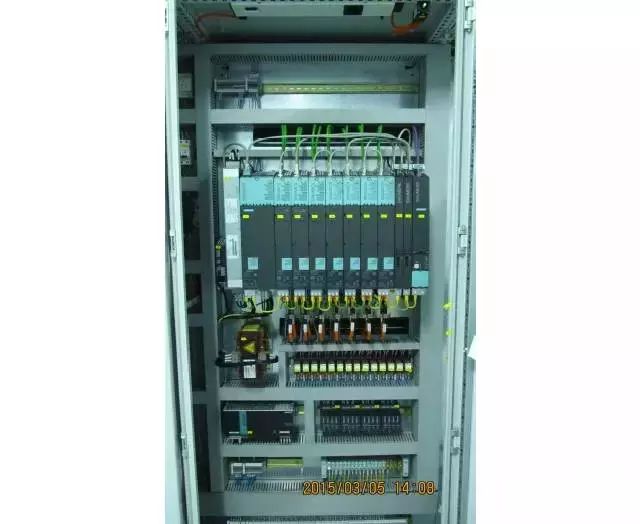 电气柜成套安装实例图解 ，值得收藏！的图13
