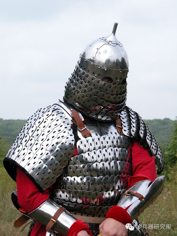 问答中国哪个朝代的盔甲最好看