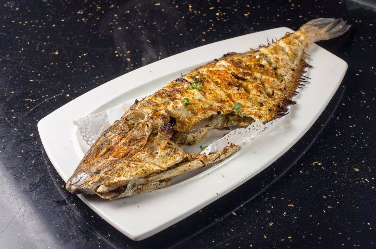 碳烤马面鱼